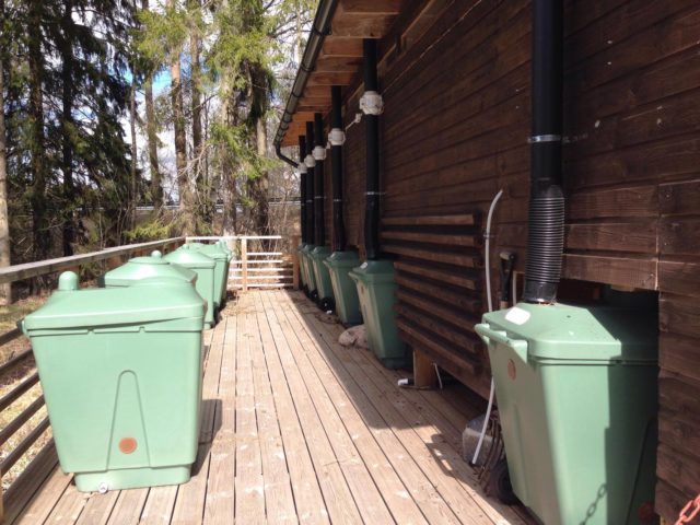 sattmark-green-toilets